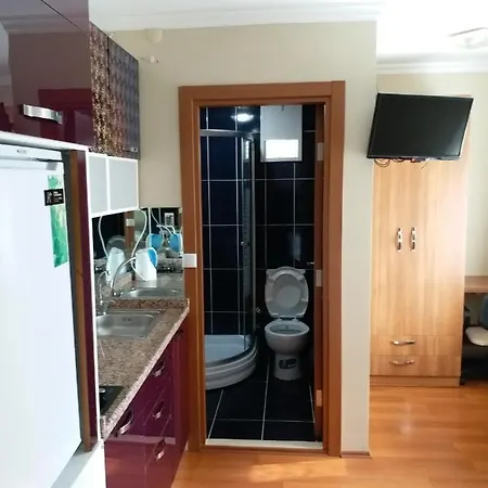 Ceylan Apart Oda ve Kahvaltı *